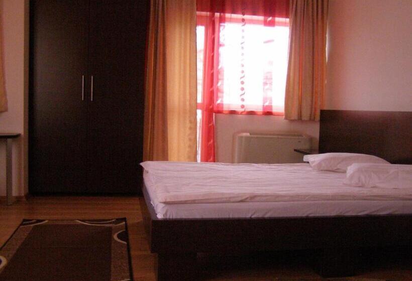 اتاق استاندارد با وان آب گرم, Villa Grande