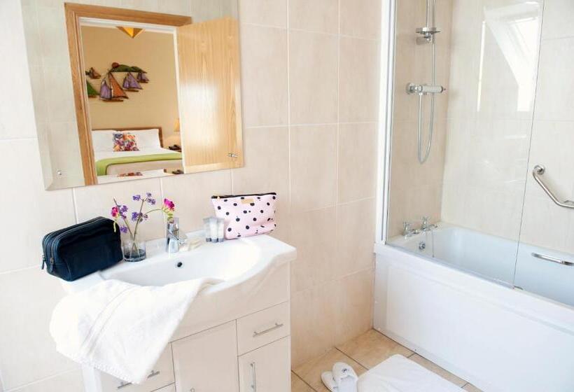 غرفة قياسية رباعية, Kinvara Guesthouse
