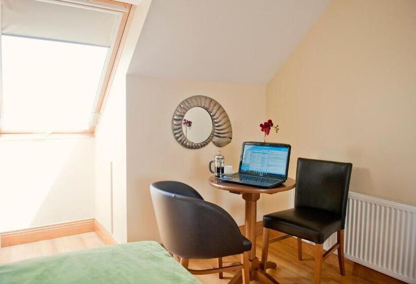 Номер Стандарт Индивидуальный, Kinvara Guesthouse