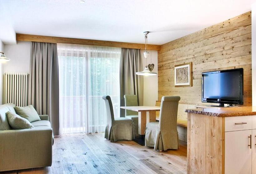 Апартаменты Deluxe 1 Спальня, La Bercia Alpine Lodge & Spa