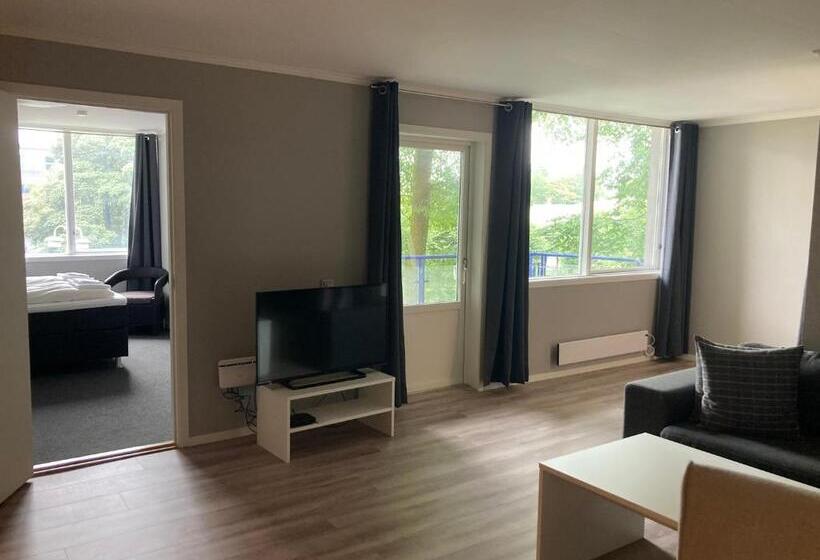 Апартаменты 2 Спальни, Parken Terrasse Apartment