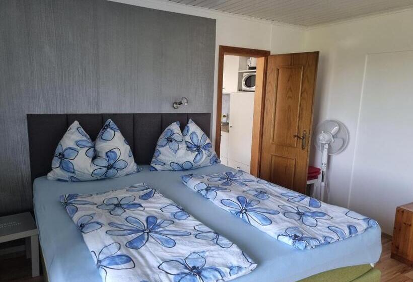 آپارتمان 1 خوابه, Pension Waldesruh