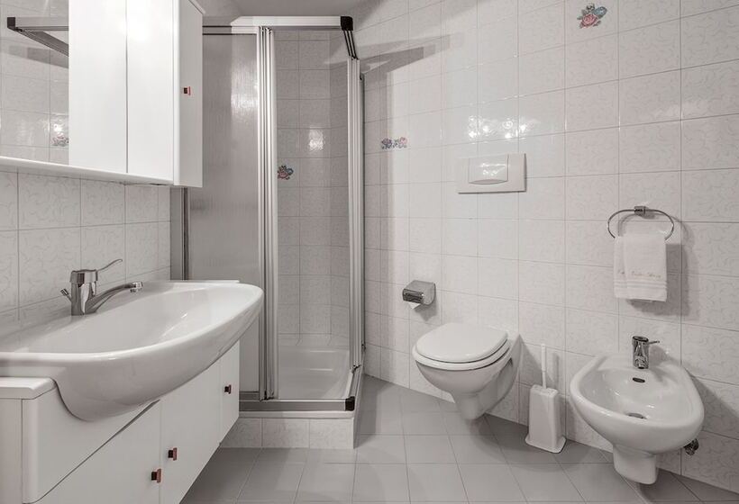 Студия Стандарт, Residence Dolomieu