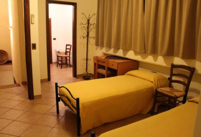 اتاق سوپریور خانوادگی, Angelucci Agriturismo Con Camere E Agri Camping