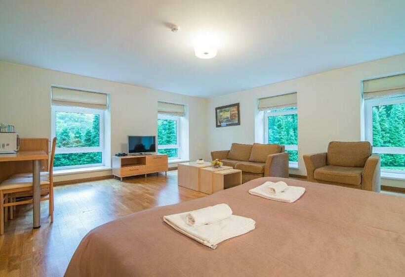 اتاق سوپریور, Guest House Milda