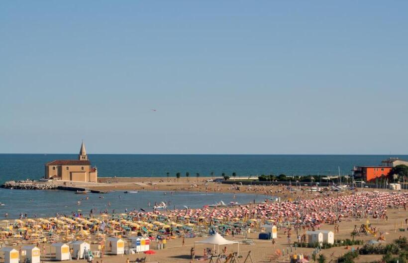园景标准四人间, Apartments Villaggio Dei Fiori Extra Luxury 4 Stars   Great Family Resort   Petz Friendly   With Hyp