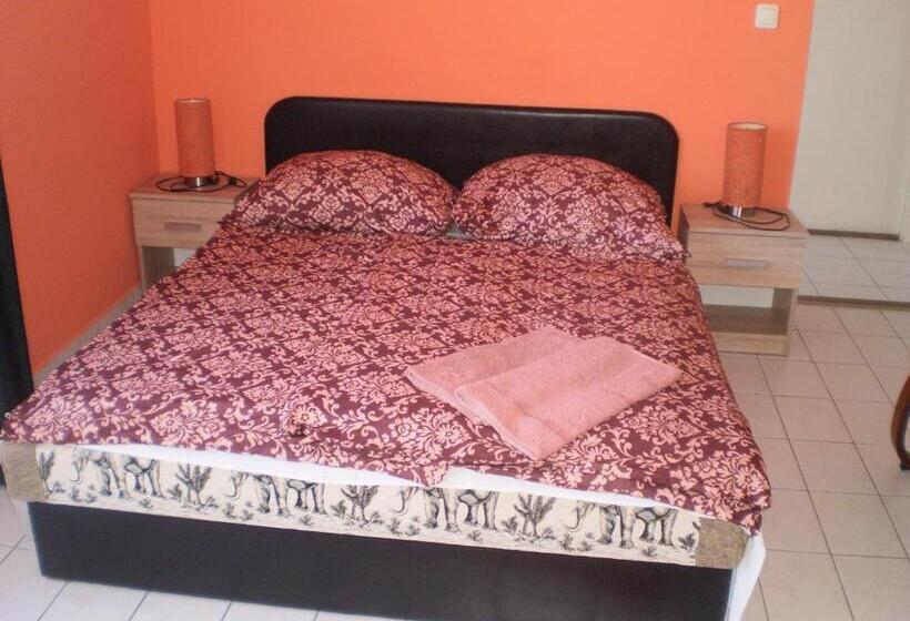 Апартаменты 1 Спальня, Tarr Tímea Apartmanok