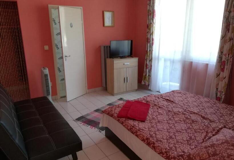 Апартаменты 2 Спальни, Tarr Tímea Apartmanok