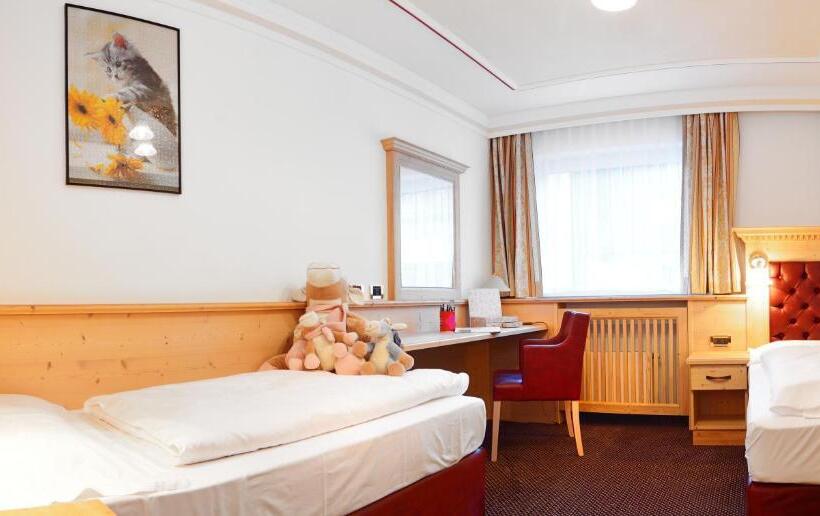 Апартаменты 2 Спальни с Балконом, Residence Isabell