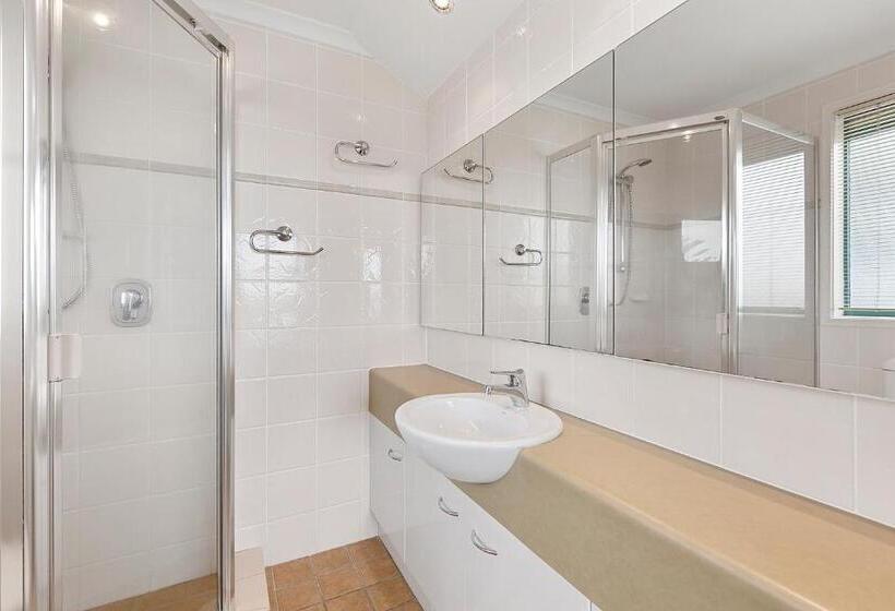 스탠다드 발코니 룸, Sunshine Towers Boutique Apartments