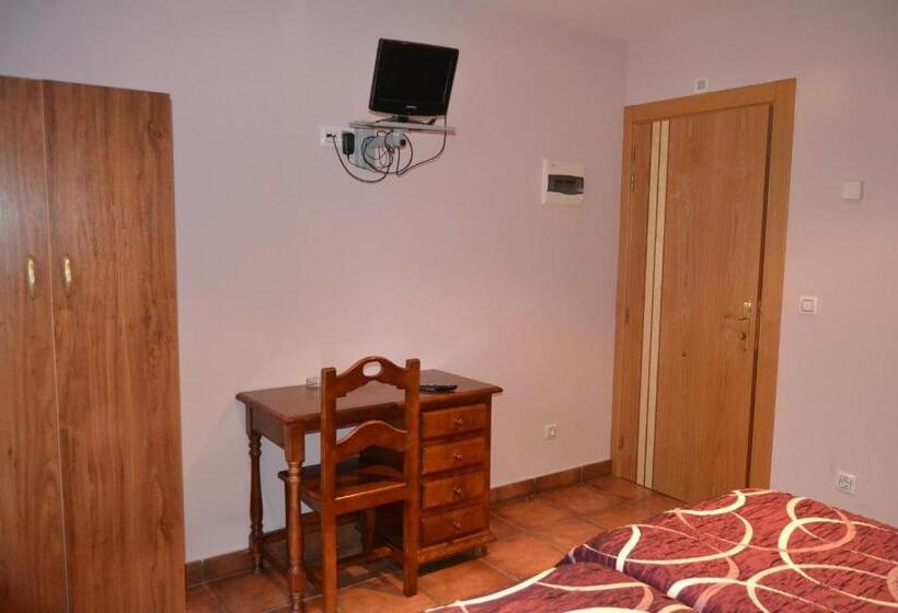 اتاق استاندارد, Hostal Arévacos