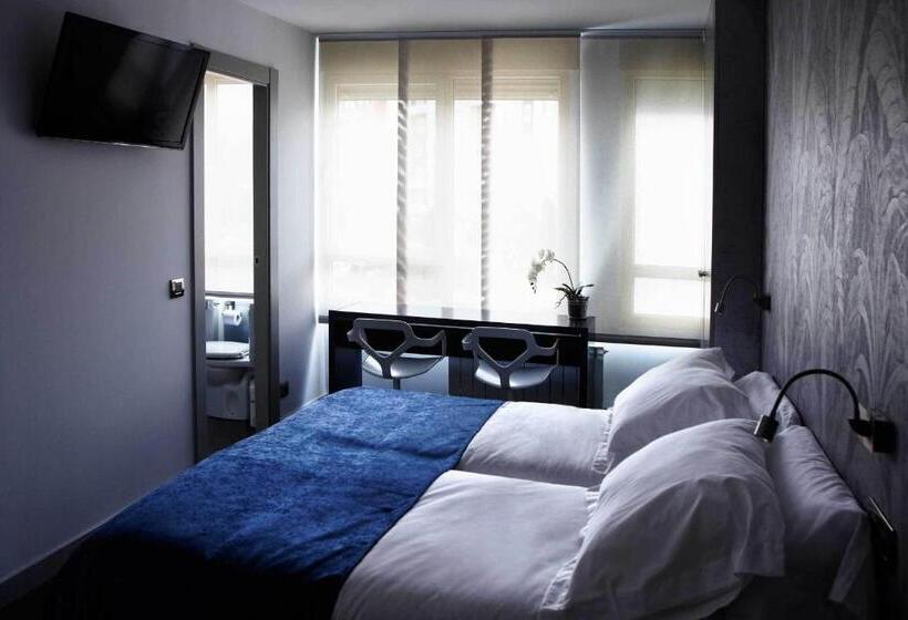 标准间, Hostal Averroes