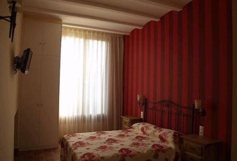 Номер Стандарт, Hostal La Fuente