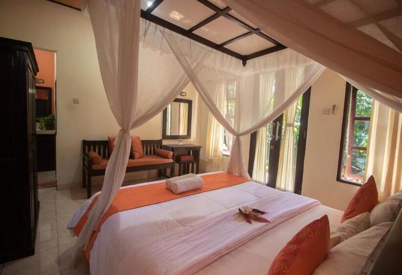 Номер Superior, Giri Sari Guest House Pemuteran Bali