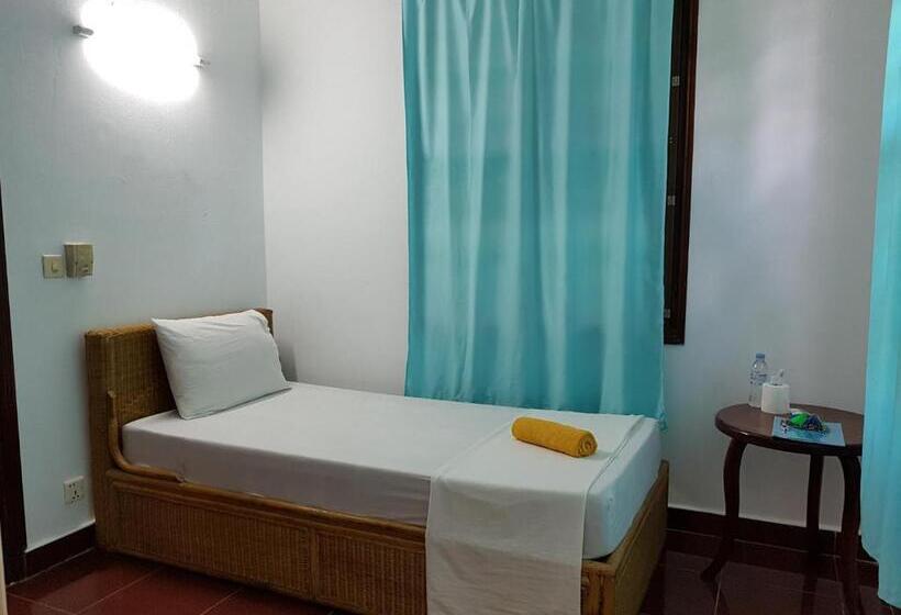 Номер Economy Индивидуальный, Smiley's Guesthouse