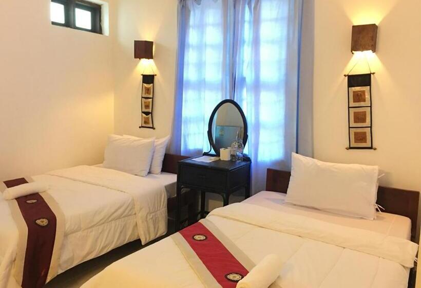 Номер Стандарт, Smiley's Guesthouse