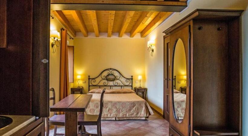 Номер Стандарт Трехместный, Seiterre Agriturismo Tenuta San Leone