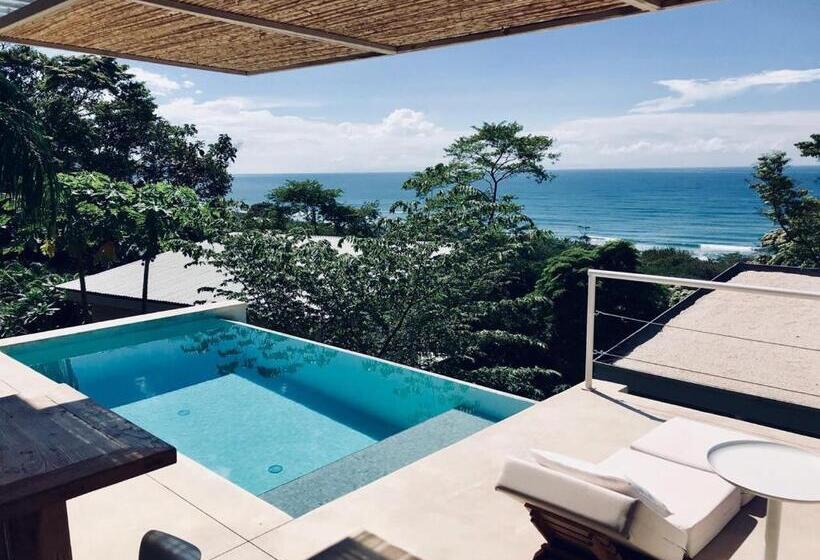 Бунгало Deluxe, Akwa Resorts Ocean View