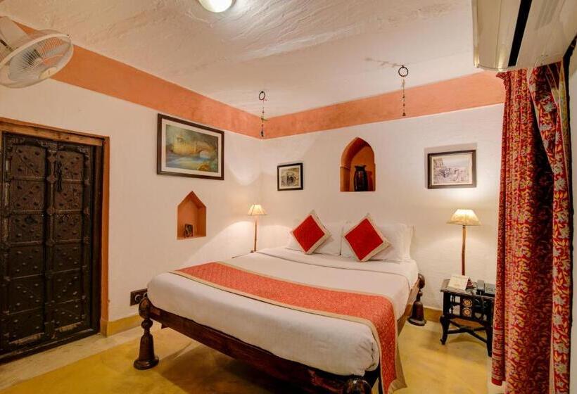 디럭스 룸, Fort Dadhikar, Alwar