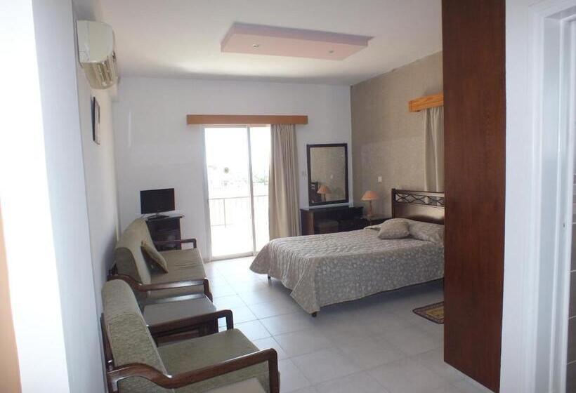 Студия Стандарт Вид на Море, Petsas Apartments