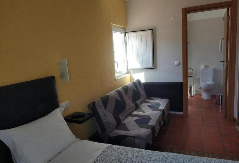 Семейный Номер, Alojamentos Vitinho   Vila Nova Milfontes