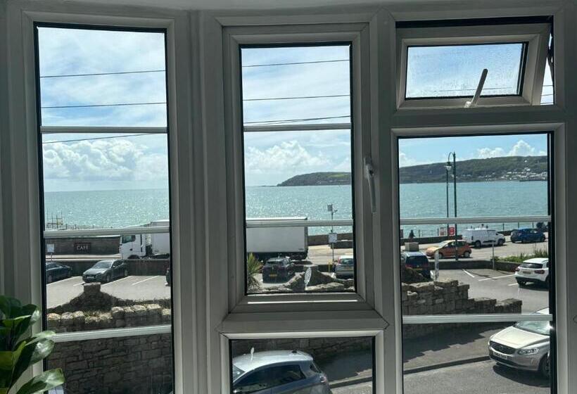 Номер Стандарт Вид на Море, The Yacht Inn