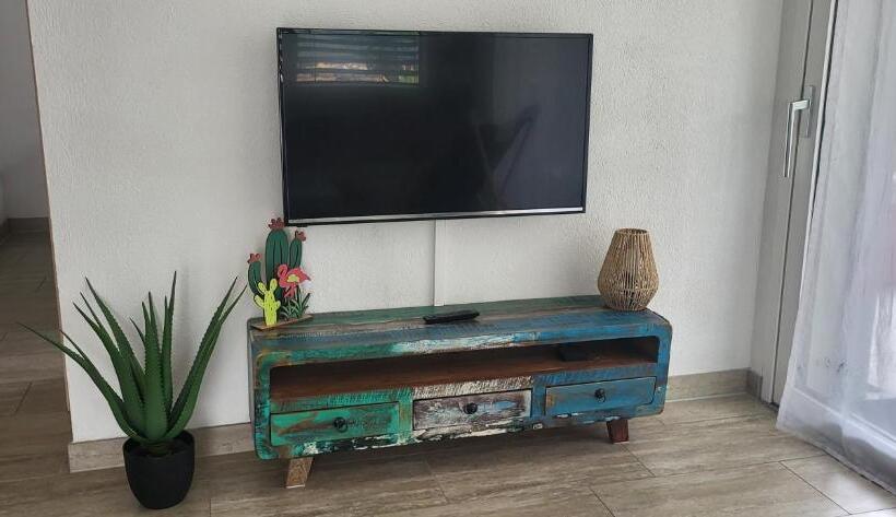 带1个卧室带花园景观的公寓, Guesthouse Petit Pré
