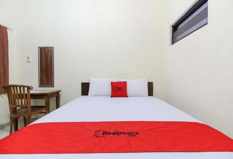 Номер Стандарт, Reddoorz Near Rumah Sakit Condong Catur