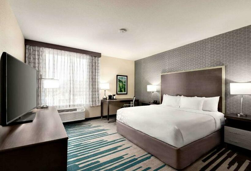 장애인을 위한 킹사이즈 침대 스탠다드 룸, La Quinta By Wyndham Clovis Ca