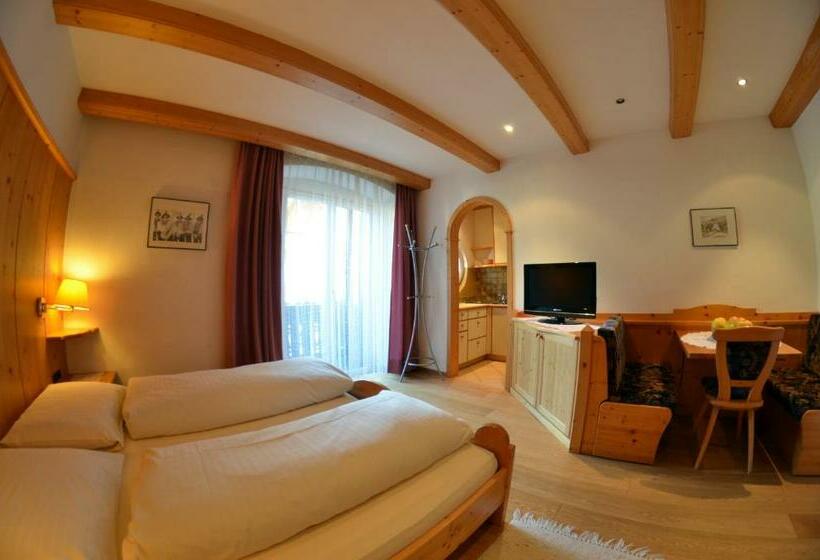 Студио Стандарт с Балконом, Apartments Mupan