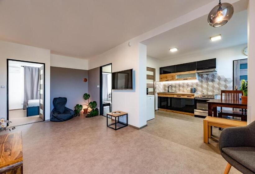 Апартаменты 1 Спальня с Террасой, Bergresort Apartments
