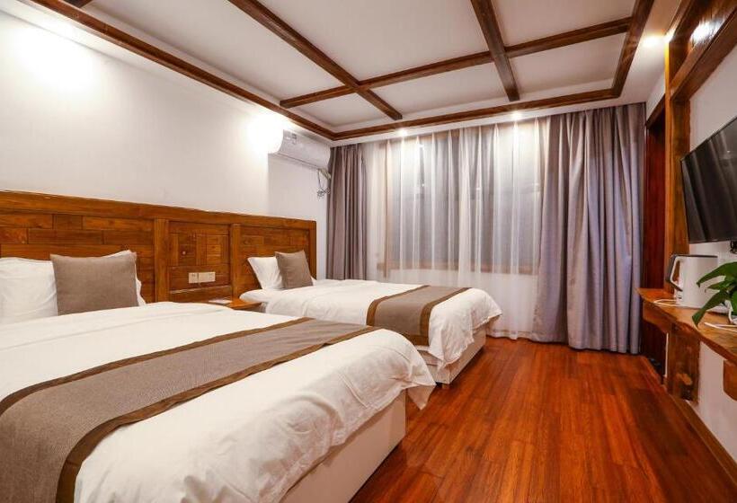 غرفة قياسية, Easy House