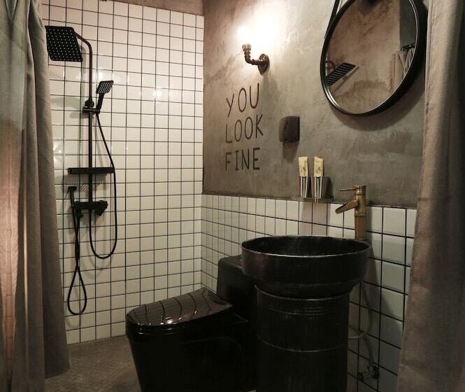 Номер Стандарт, Black Gold Factory Boutique Design