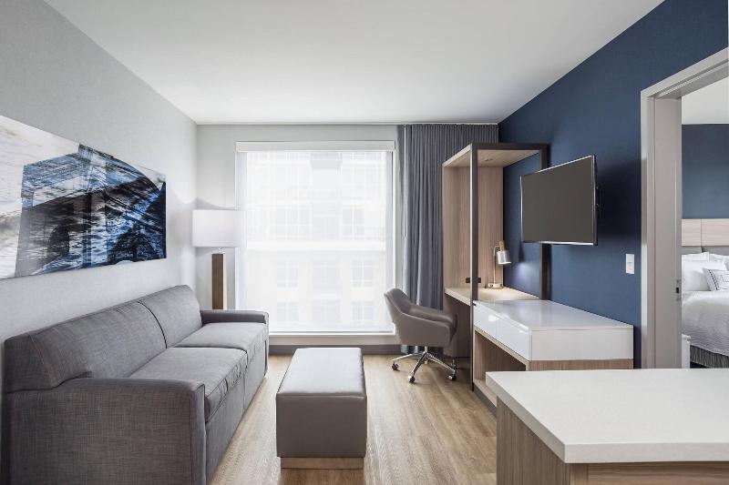 Люкс Кровать Кинг, Springhill Suites Madison