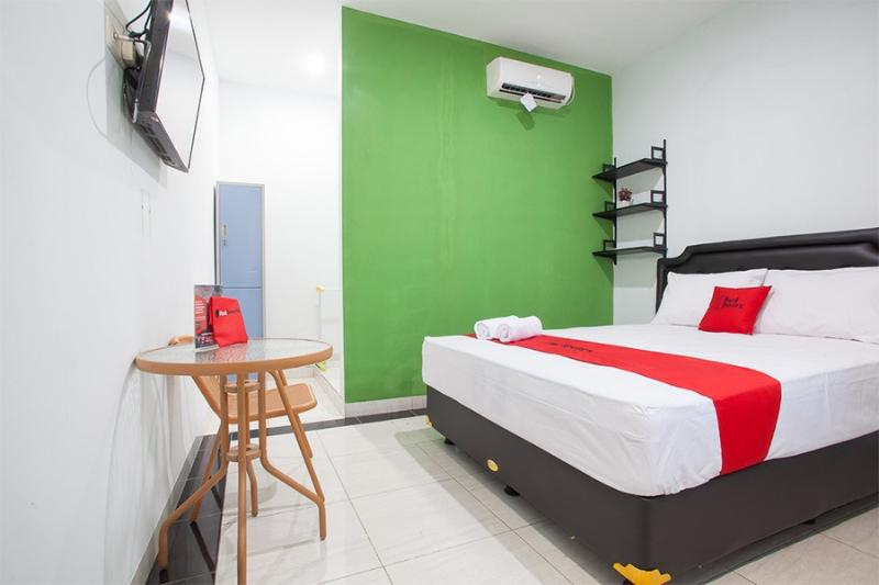 Номер Стандарт, Reddoorz Syariah Near Dbl Arena 2
