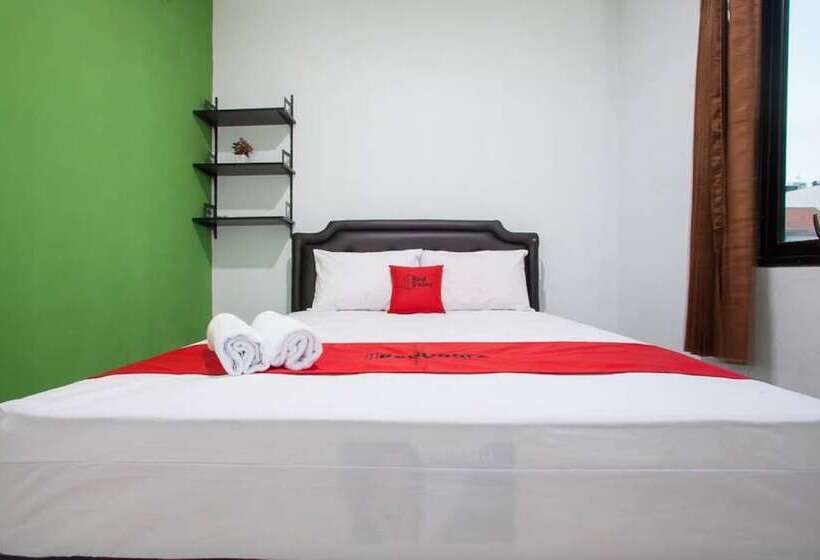Номер Стандарт, Reddoorz Syariah Near Dbl Arena 2