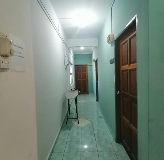 Номер Стандарт, Fbs Inn Dungun