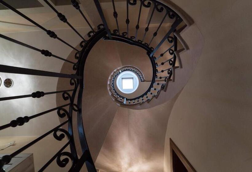 Номер Deluxe с Балконом, B&b La Serenissima