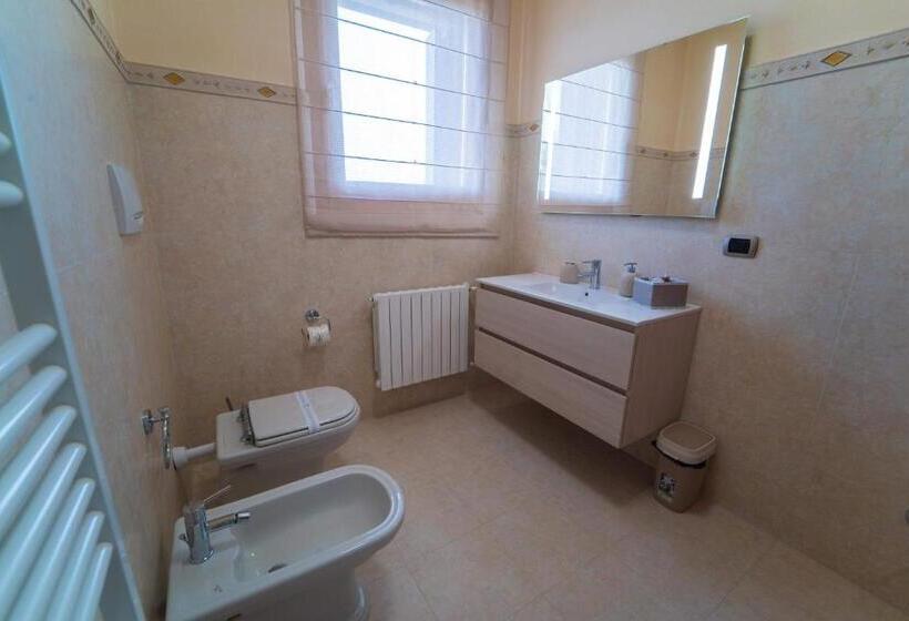 غرفة ديلوكس مزودة بشرفة, B&b La Serenissima