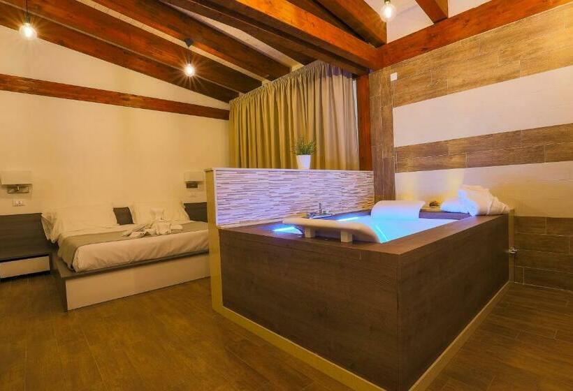 Номер Deluxe с Гидромассажем, Il Semaforo Sila