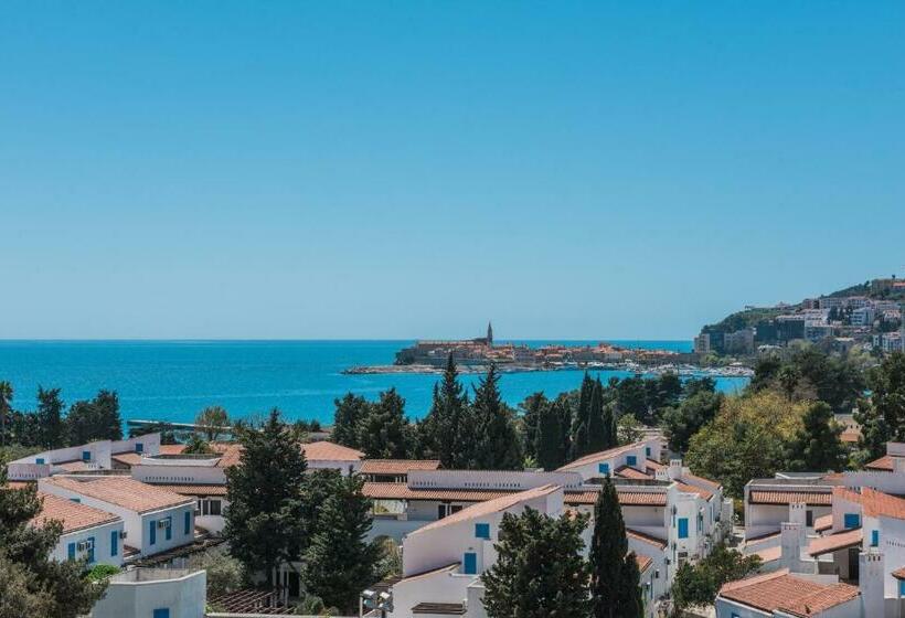 اتاق استاندارد با چشم‌انداز دریا, Iberostar Waves Slavija