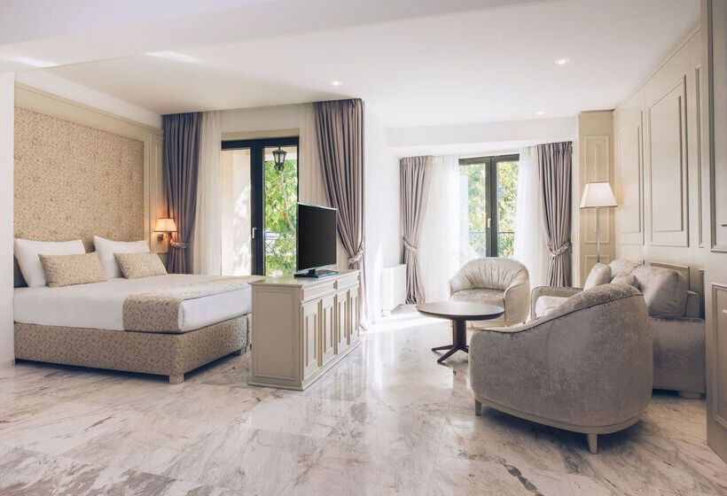 سوییت جونیور, Iberostar Waves Slavija