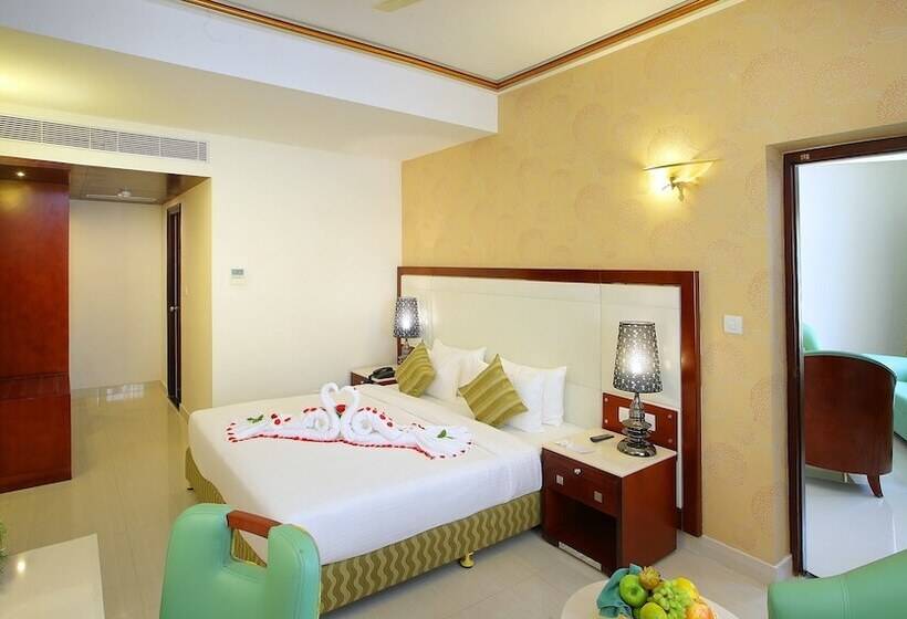 豪华套房, Port Palace Kovalam