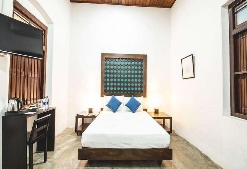 Номер Deluxe, Thambu Illam