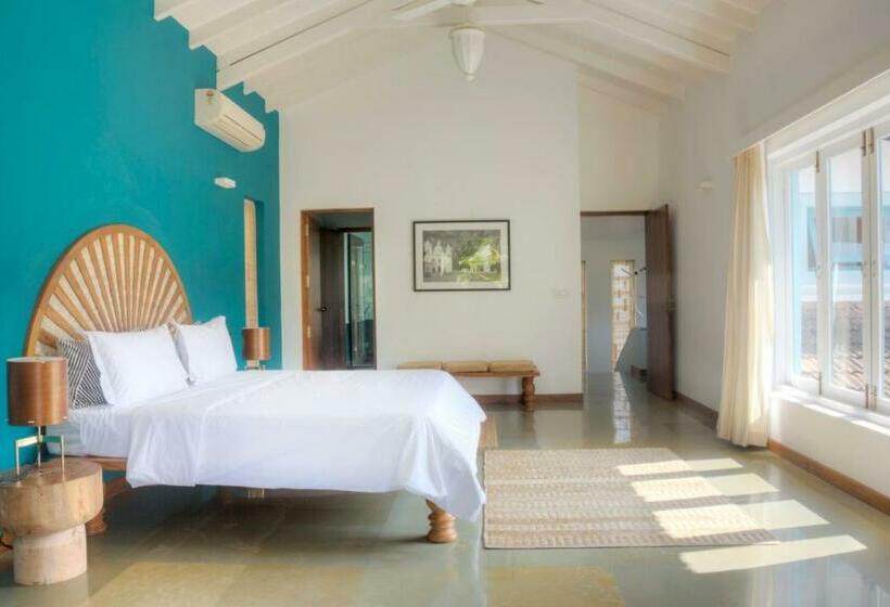 سوئیت جونیور با تراس, Assagao Bay By The Rose Nomad