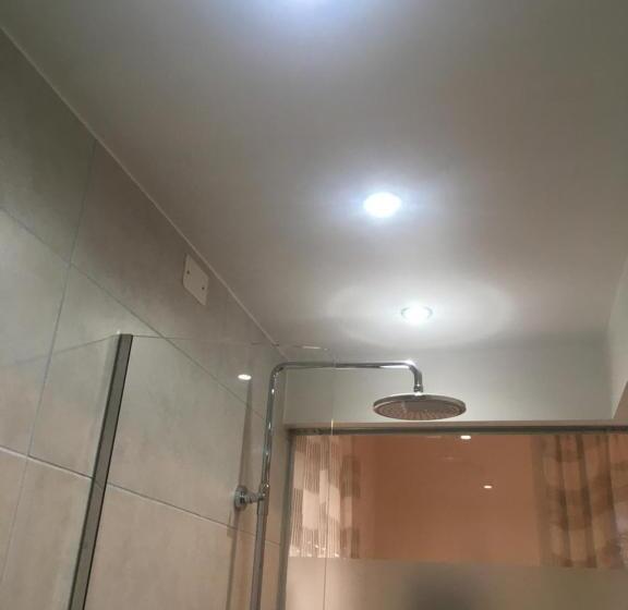 اتاق استاندارد, Piccadilly B&b