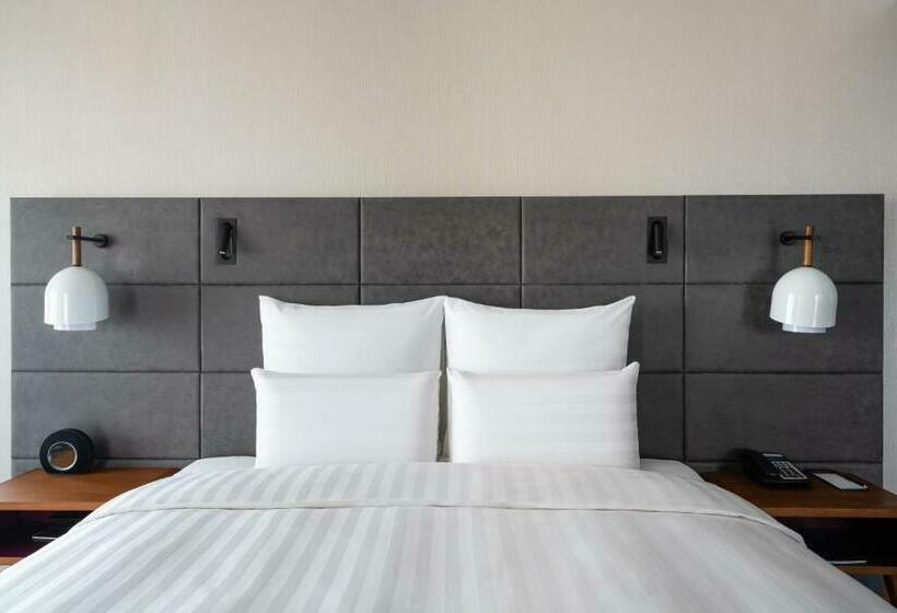스탠다드 룸 킹사이즈 침대, Pullman Baotou
