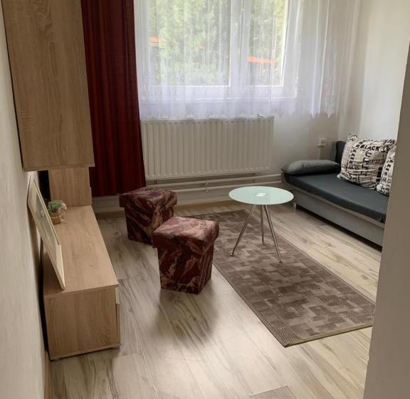Апартаменты 1 Спальня, Horská Chata Primula   1000 M Nad Morom