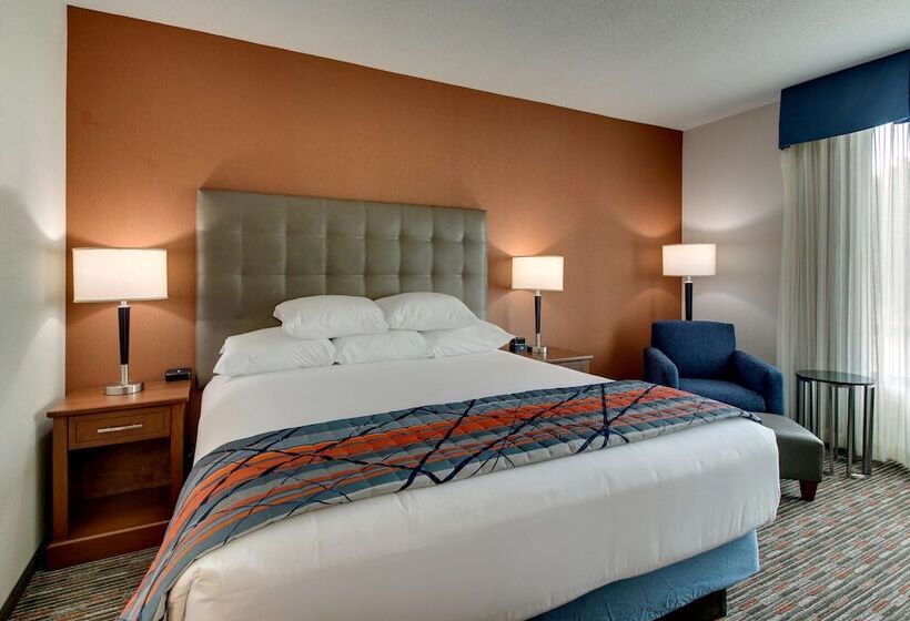 Номер Deluxe, Drury Inn & Suites Knoxville West