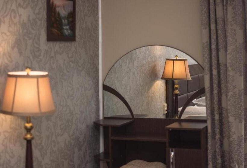 Семейный Номер, Platinvm B&b